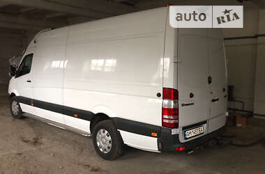 Вантажний фургон Mercedes-Benz Sprinter 2012 в Житомирі