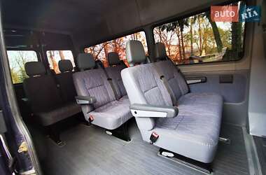 Микроавтобус Mercedes-Benz Sprinter 2000 в 