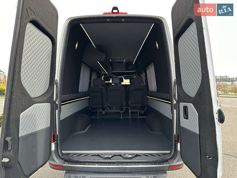 Микроавтобус Mercedes-Benz Sprinter 2019 в Виноградове