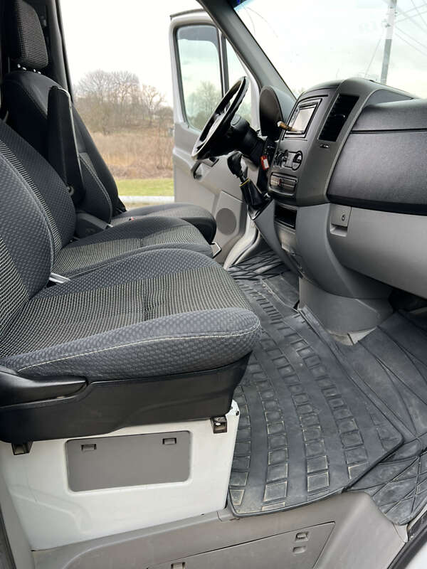 Грузопассажирский фургон Mercedes-Benz Sprinter 2008 в Новоднестровске