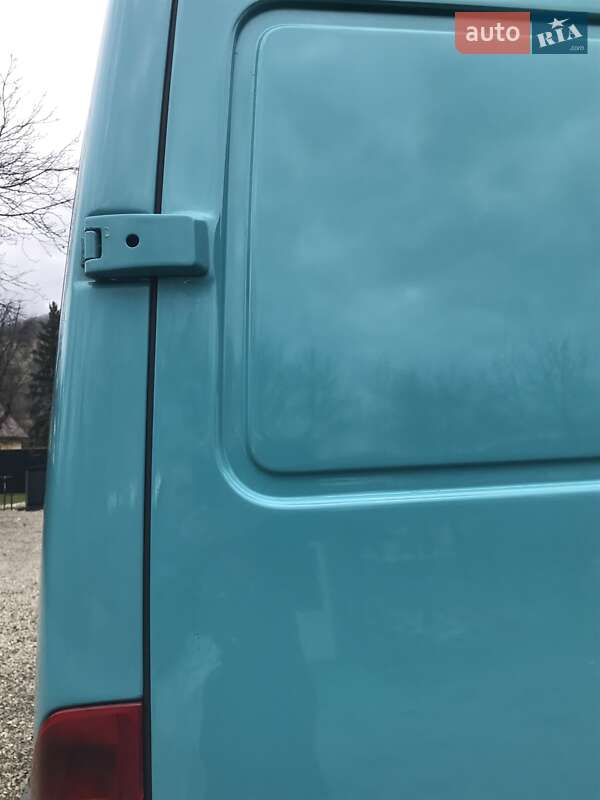 Микроавтобус Mercedes-Benz Sprinter 2005 в Тячеве
