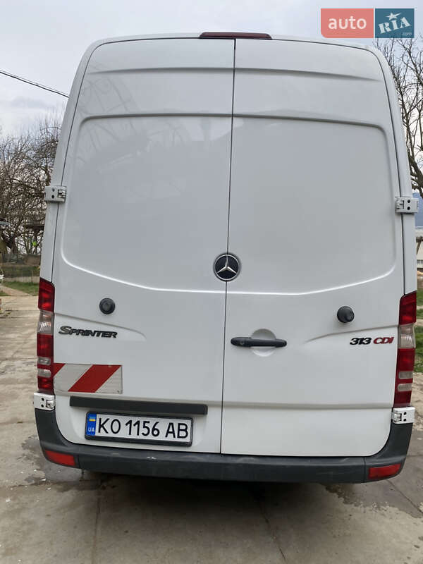 Вантажний фургон Mercedes-Benz Sprinter 2012 в Тячеві