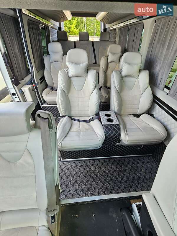 Микроавтобус Mercedes-Benz Sprinter 2018 в Одессе фото 47 Микроавтобус Mercedes-Benz Sprinter 2018 в Одессе