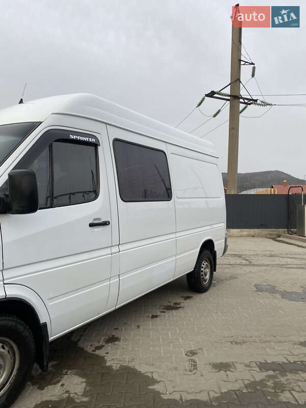 Мікроавтобус Mercedes-Benz Sprinter 2006 в Стрию