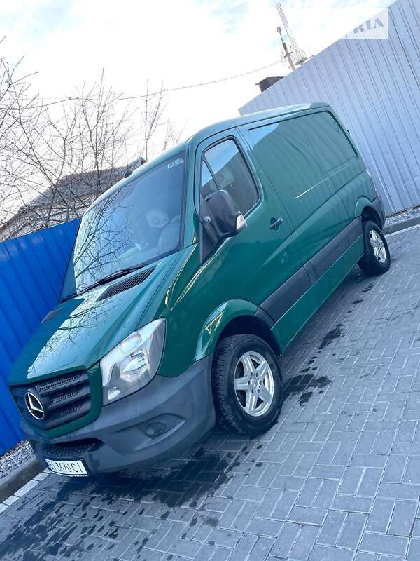 Вантажний фургон Mercedes-Benz Sprinter 2013 в Полтаві