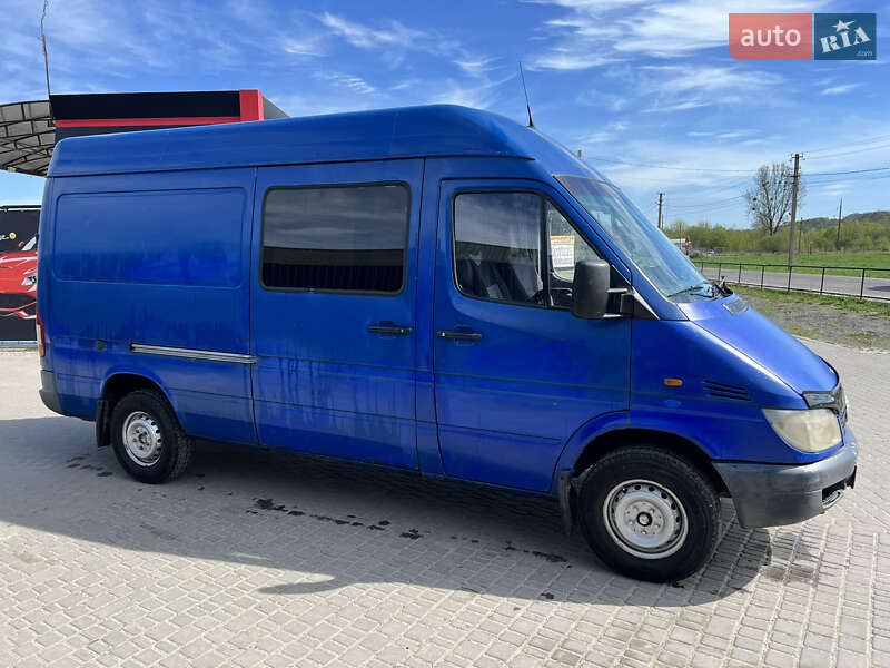 Мікроавтобус Mercedes-Benz Sprinter 2000 в Львові