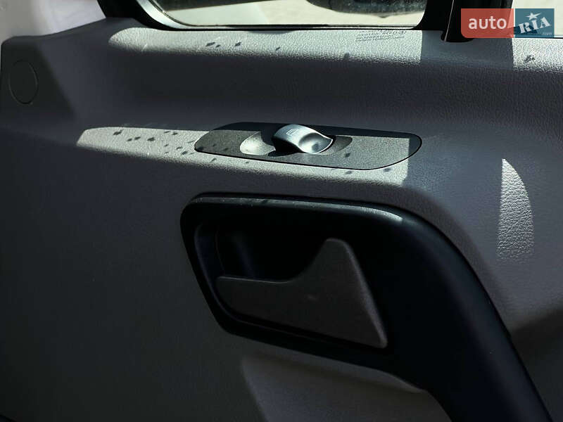 Автовоз Mercedes-Benz Sprinter 2016 в Львові