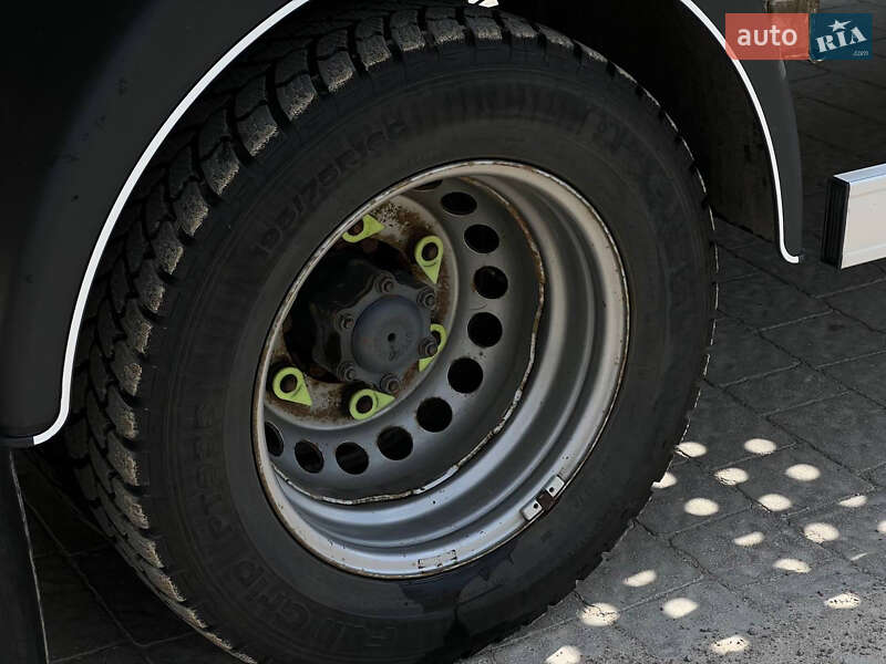 Автовоз Mercedes-Benz Sprinter 2016 в Львові