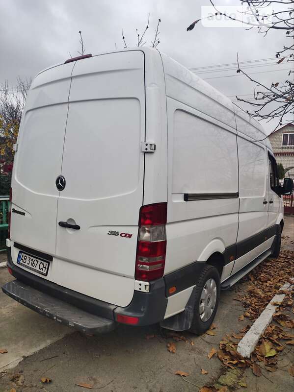 Вантажний фургон Mercedes-Benz Sprinter 2012 в Тростянці