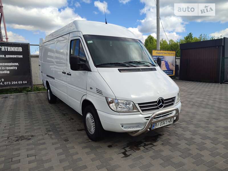 Вантажний фургон Mercedes-Benz Sprinter 2005 в Лубнах