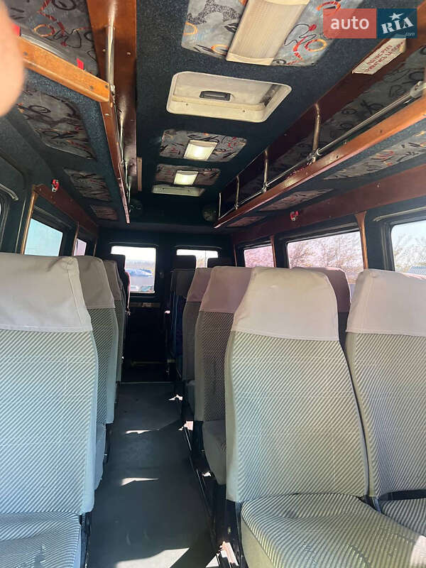 Мікроавтобус Mercedes-Benz Sprinter 2001 в Чернівцях