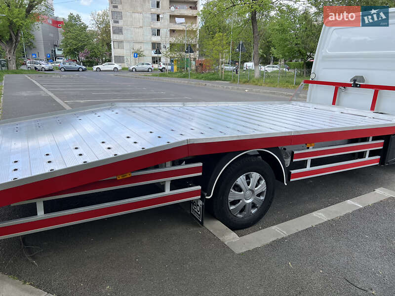 Евакуатор Mercedes-Benz Sprinter 2017 в Одесі