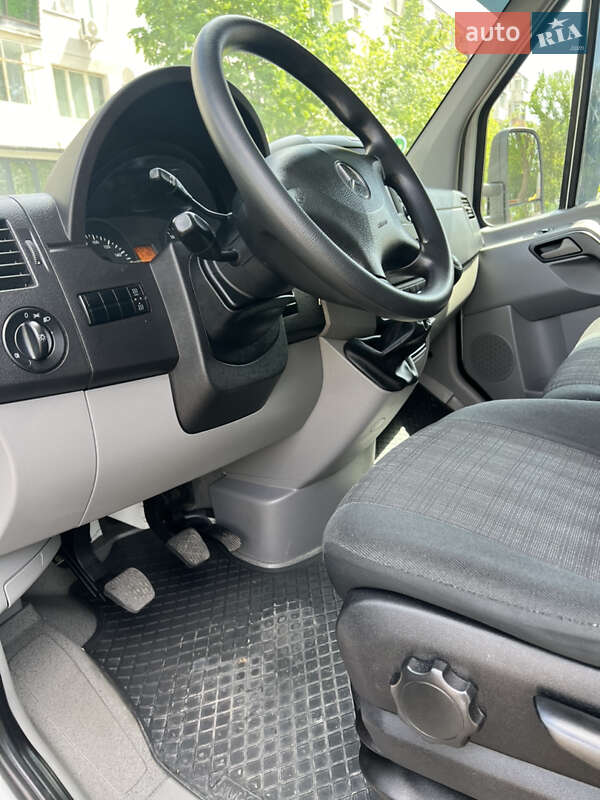 Евакуатор Mercedes-Benz Sprinter 2017 в Одесі