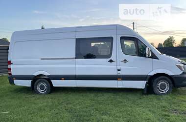 Грузопассажирский фургон Mercedes-Benz Sprinter 2015 в Камне-Каширском