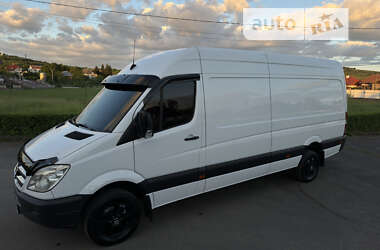 Вантажний фургон Mercedes-Benz Sprinter 2012 в Береговому