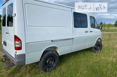 Вантажний фургон Mercedes-Benz Sprinter 2004 в Хмельницькому