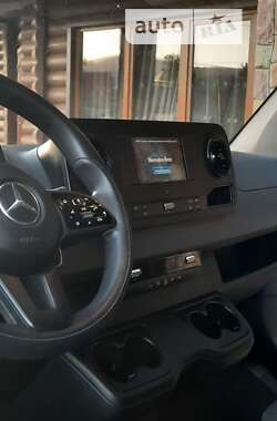 Грузовой фургон Mercedes-Benz Sprinter 2021 в Ивано-Франковске
