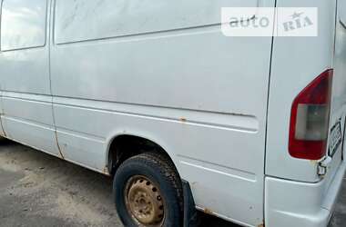 Грузовой фургон Mercedes-Benz Sprinter 2005 в Луцке