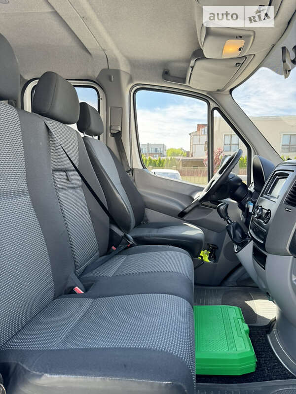 Автовоз Mercedes-Benz Sprinter 2011 в Рівному