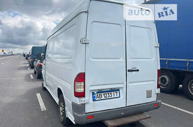 Вантажний фургон Mercedes-Benz Sprinter 2000 в Вінниці