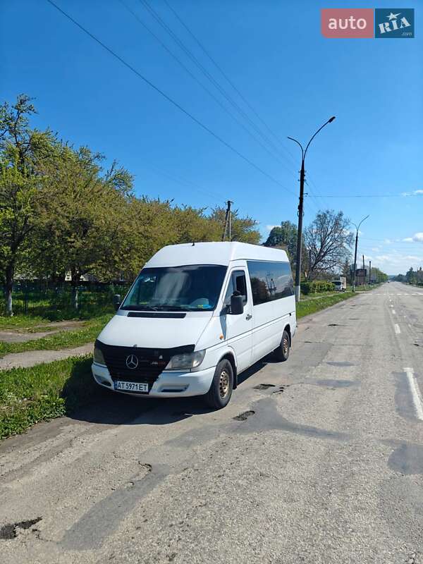 Мікроавтобус Mercedes-Benz Sprinter 2001 в 