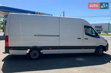 Грузовой фургон Mercedes-Benz Sprinter 2020 в 