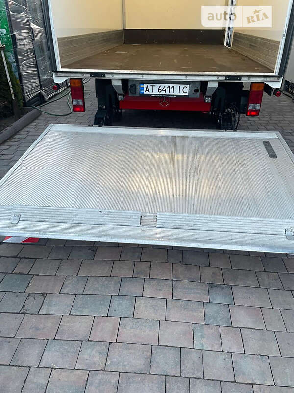 Вантажний фургон Mercedes-Benz Sprinter 2019 в Снятині фото 62 Вантажний фургон Mercedes-Benz Sprinter 2019 в Снятині