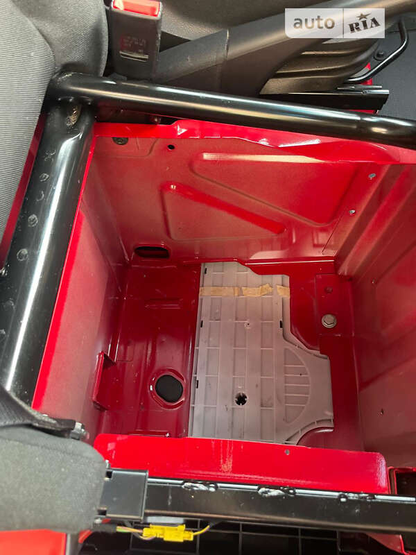 Вантажний фургон Mercedes-Benz Sprinter 2019 в Снятині фото 107 Вантажний фургон Mercedes-Benz Sprinter 2019 в Снятині