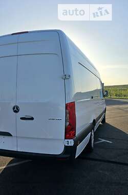 Вантажний фургон Mercedes-Benz Sprinter 2019 в Рівному