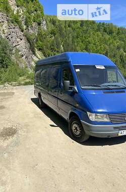 Вантажний фургон Mercedes-Benz Sprinter 1998 в Косові