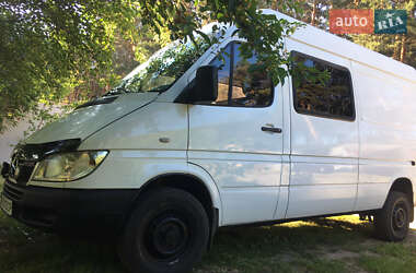 Микроавтобус Mercedes-Benz Sprinter 2005 в 
