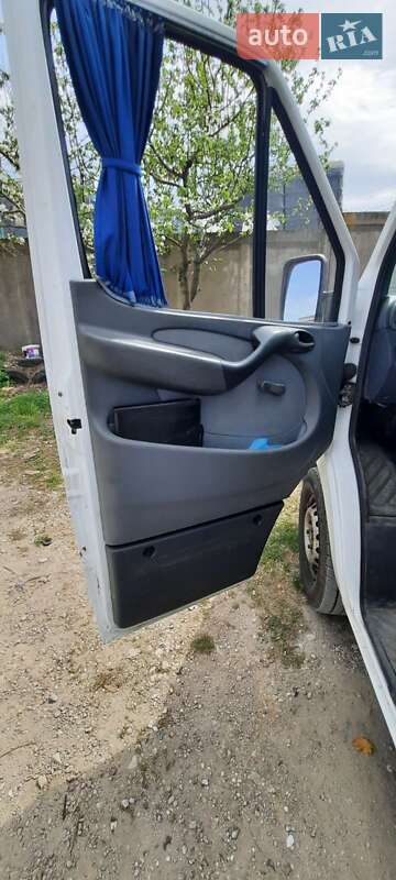 Грузовой фургон Mercedes-Benz Sprinter 2005 в Запорожье