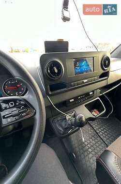 Грузовой фургон Mercedes-Benz Sprinter 2019 в 