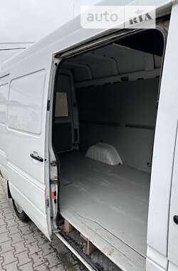 Вантажний фургон Mercedes-Benz Sprinter 2004 в Львові