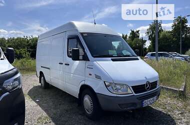 Вантажний фургон Mercedes-Benz Sprinter 2004 в Львові