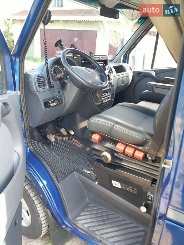 Эвакуатор Mercedes-Benz Sprinter 2006 в Монастыриске
