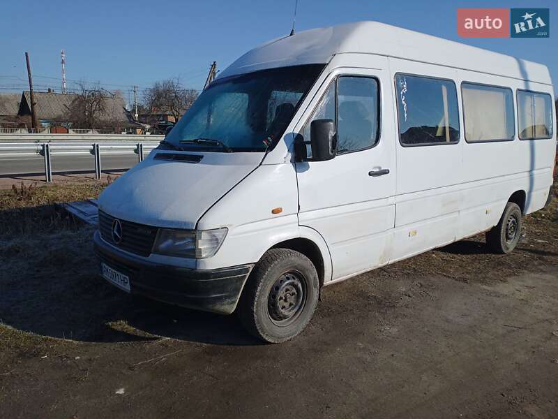 Mercedes-Benz Sprinter 1996