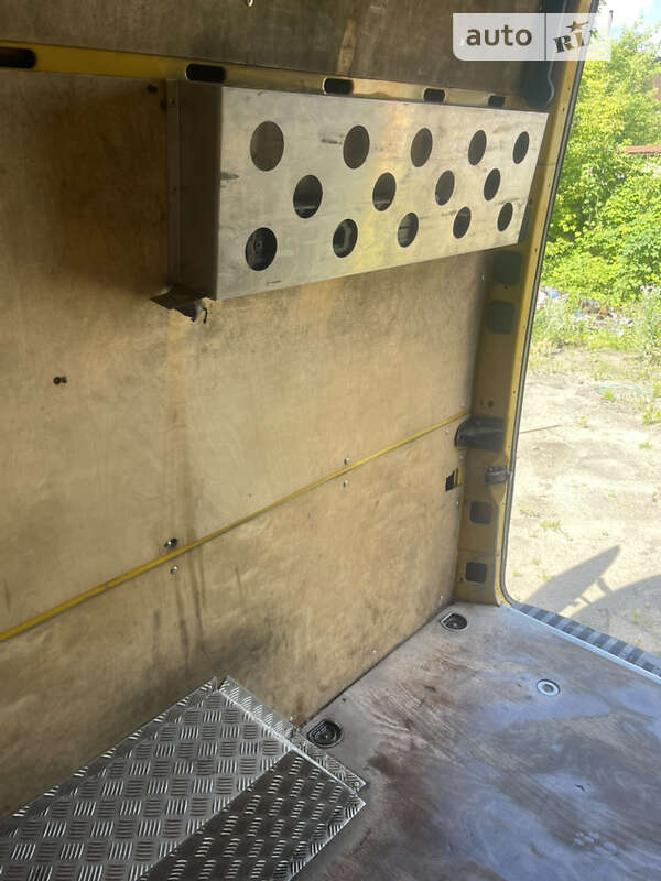 Грузовой фургон Mercedes-Benz Sprinter 2008 в Сумах фото 8 Грузовой фургон Mercedes-Benz Sprinter 2008 в Сумах