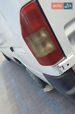 Грузовой фургон Mercedes-Benz Sprinter 2002 в 