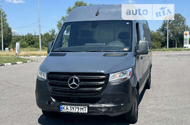 Вантажний фургон Mercedes-Benz Sprinter 2019 в Києві