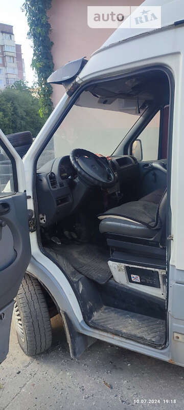Грузовой фургон Mercedes-Benz Sprinter 2005 в Тернополе фото 3 Грузовой фургон Mercedes-Benz Sprinter 2005 в Тернополе