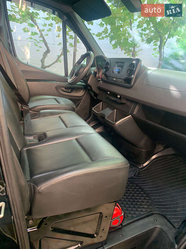 Грузовой фургон Mercedes-Benz Sprinter 2019 в Виноградове фото 20 Грузовой фургон Mercedes-Benz Sprinter 2019 в Виноградове