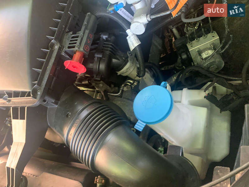 Грузовой фургон Mercedes-Benz Sprinter 2019 в Виноградове фото 29 Грузовой фургон Mercedes-Benz Sprinter 2019 в Виноградове