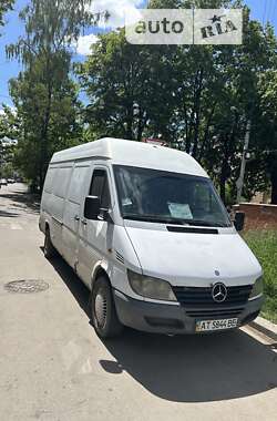 Грузовой фургон Mercedes-Benz Sprinter 2000 в Ивано-Франковске