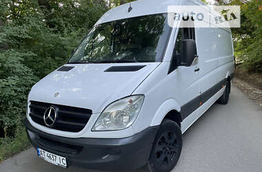 Вантажний фургон Mercedes-Benz Sprinter 2012 в 