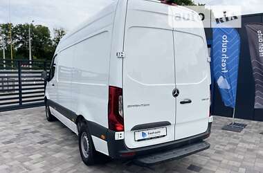 Вантажний фургон Mercedes-Benz Sprinter 2019 в Рівному