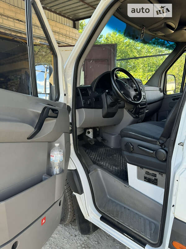 Грузовой фургон Mercedes-Benz Sprinter 2011 в Харькове