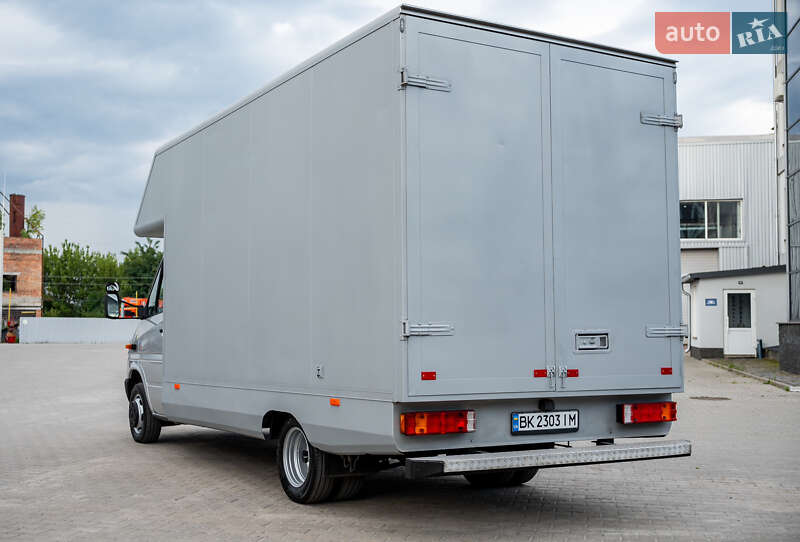 Грузовой фургон Mercedes-Benz Sprinter 2002 в Ровно