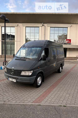 Вантажний фургон Mercedes-Benz Sprinter 1999 в Дніпрі