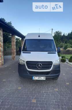 Вантажний фургон Mercedes-Benz Sprinter 2021 в Івано-Франківську